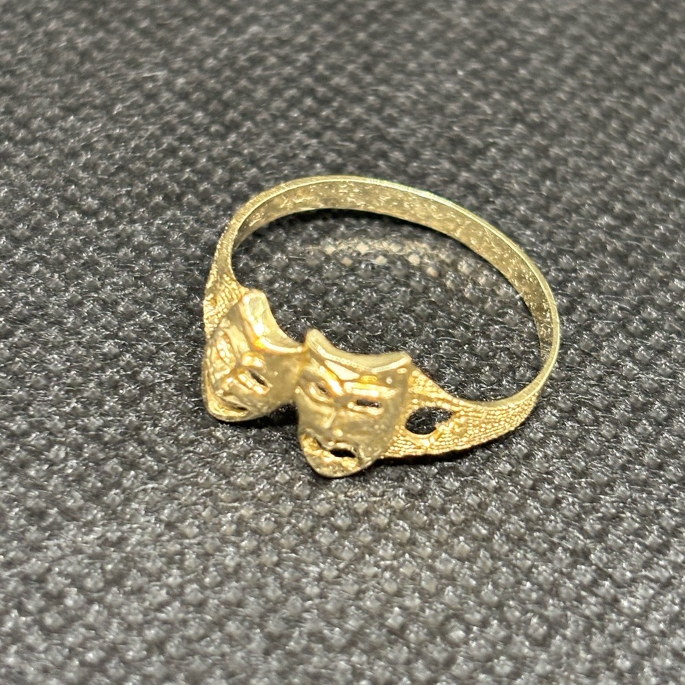 Gold Drama Mask Ring